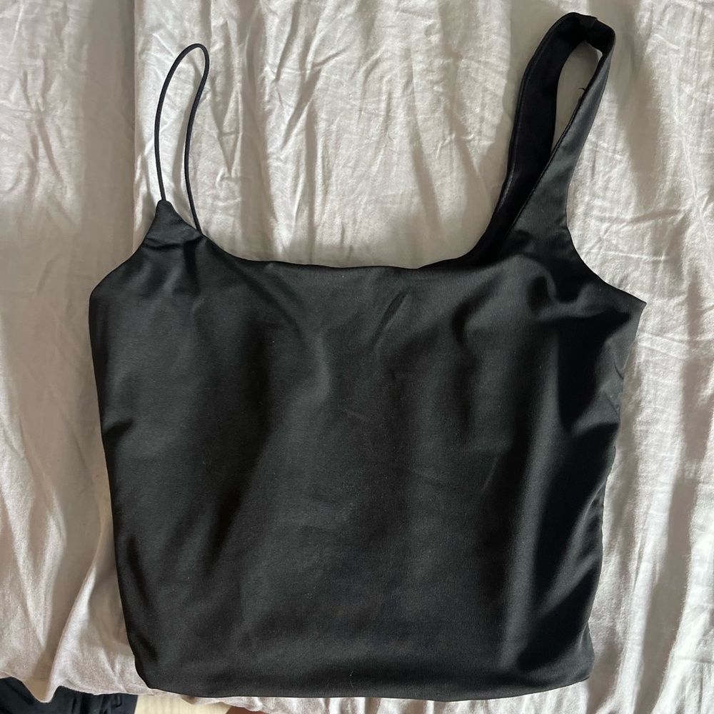 Black cropped going out top
